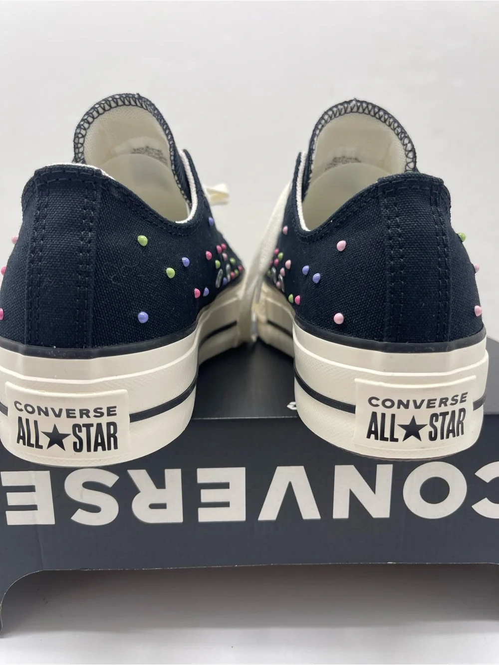 Converse WMNS A19141C CTAS LIFT OX
BLACK/PINK/FRESH CUT Platform Sneakers - Picture 14 of 16